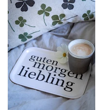 Frokostbrett med teksten «Guten morgen liebling» 27x20 cm