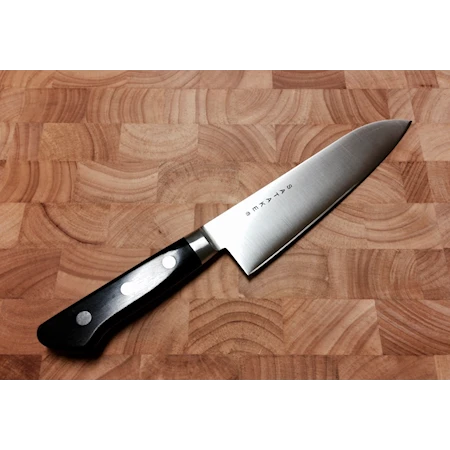 Couteau Pro Santoku 17 cm