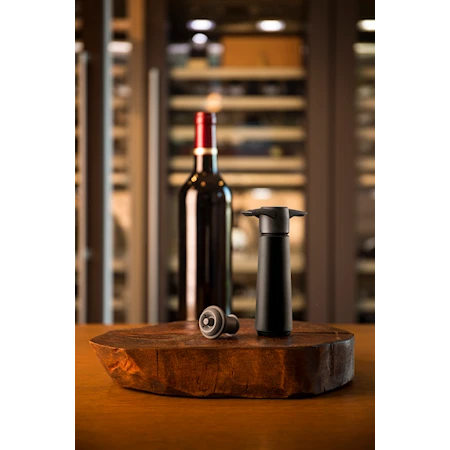 Wine pump set gift box black