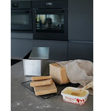 Bread tin for toast loaf incl. slide-on lid