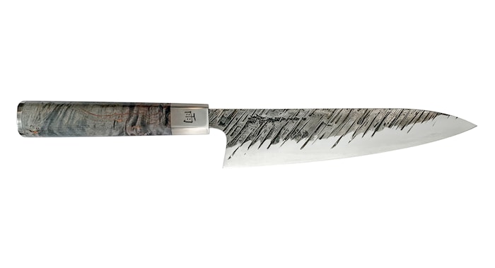 Ame 21 cm kokkekniv. 5-lags AUS10-stål med «regnmønster». 60-61 HRC