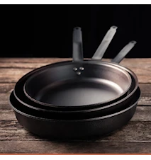 Paistinpannu 24cm Ruotsalaista Hiiliterästä