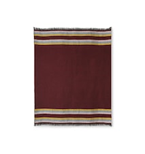 Doris Fluffig Filt 130x150 cm Akryl/Ull Burgundy