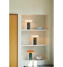 Trip Bordslampa LED Ø17x21 cm Marmor Mossgrön/Bärnsten