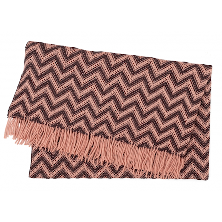 Elvang Zigzag throw pläd – Powder/aubergine
