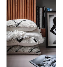 Tyyny Puuvilla Zigzag musta/valkoinen 40x60 cm