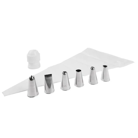 Decorating set with large piping nozzles