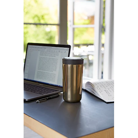 To Go Click vacuum insulated cup, 0,4 l - dark gold metallic