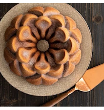 Magnolia Bundt Cake Pan