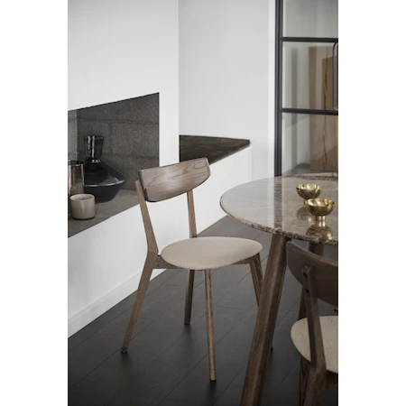 Ami Spisestol Beige Stoff / Brun Eik