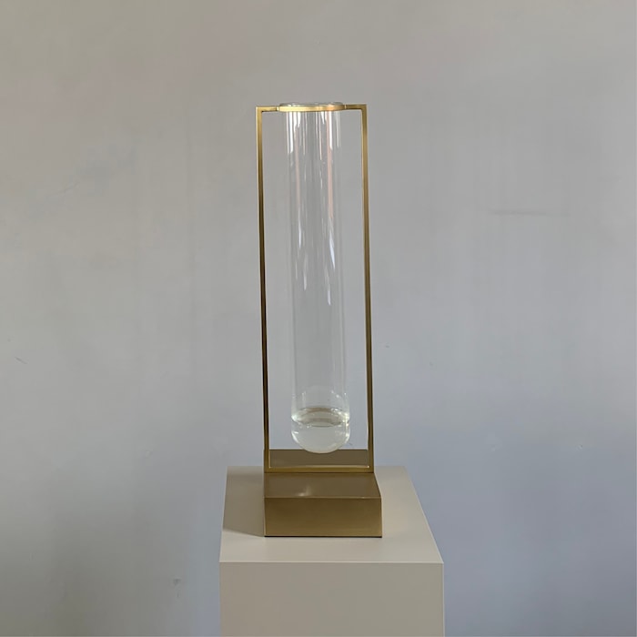 Tate Stor Vase Glass og Messing