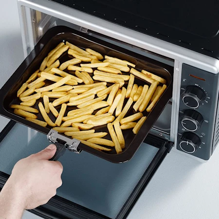 TO 2058 Miniugn med Pizzasten Varmluft 42 L