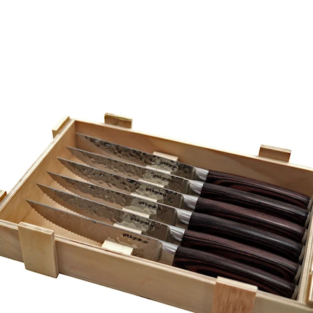 Steakknivar Hamrade med trähandtag 6st inkl. trälåda